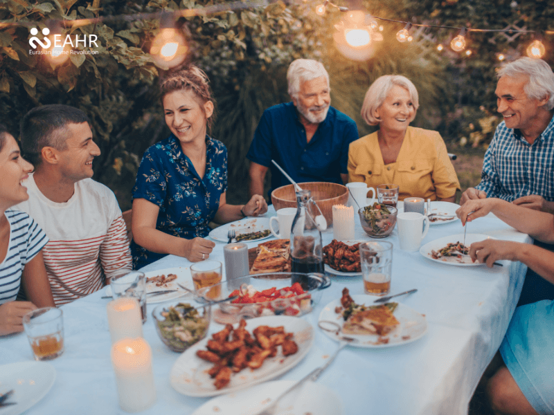 Phong tục - tập quán: Gia đình là trái tim của văn hóa Hy Lạp