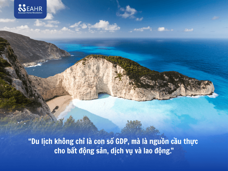 Du lịch: trụ cột tạo dòng tiền thực cho nền kinh tế